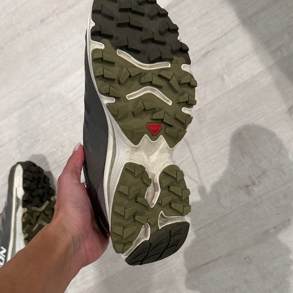 Salomon XT-4 Aurora Borealis Sneaker in Canteen, Transparent Yellow, Dried Herb - Picture 3 of 6